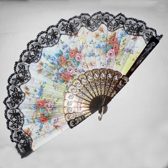 Vintage Floral Lace-Edged Fan - Picture 1 of 7